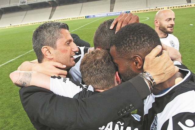 Ο στρατηγός μπορεί τώρα να χαμογελάσει