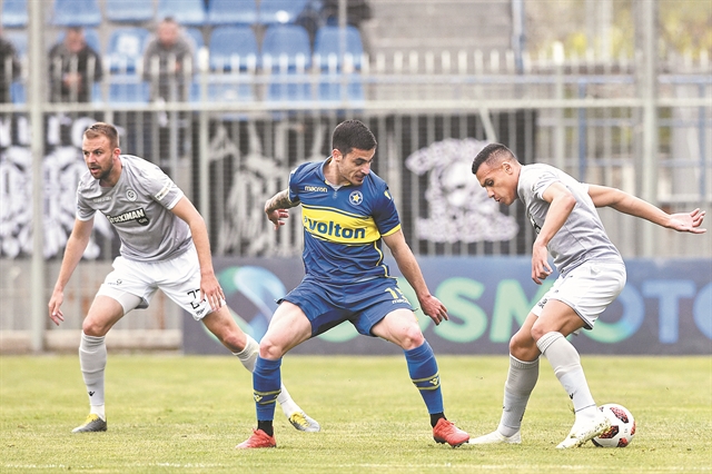 Χιμένεθ: «Πρώτα ο Λεβαδειακός»