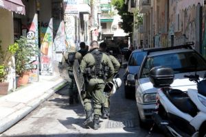 Τραυμάτισαν αστυνομικό της ομάδας ΔΙΑΣ στα Εξάρχεια
