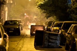 Χρηστίδης: Πάνω από 40 μολότοφ στη Χαρίλαου Τρικούπη, δεν πάει άλλο…!