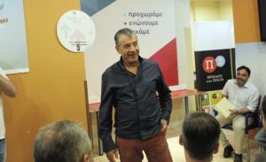 Η βόλτα του Σταύρου Θεοδωράκη στην Κυψέλη