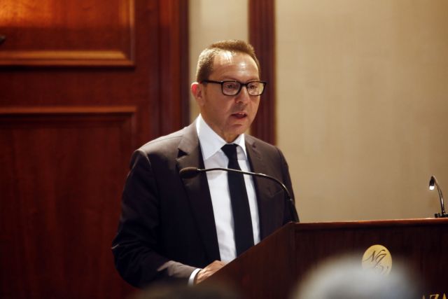 «Καμπανάκι» Στουρνάρα για τις προεκλογικές παροχές της κυβέρνησης