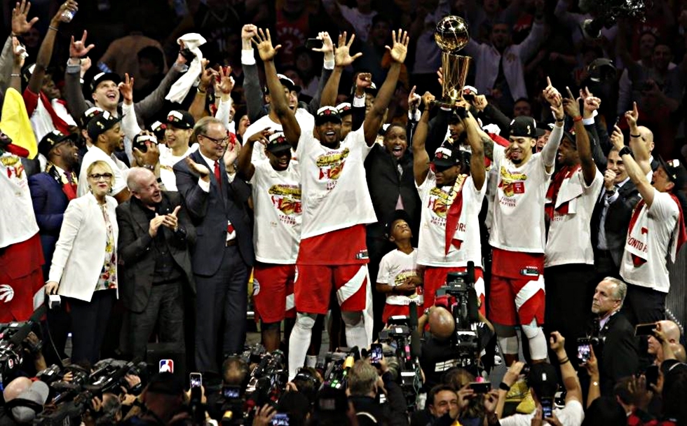 Τορόντο Ράπτορς: Η νέα μόδα στις ΗΠΑ