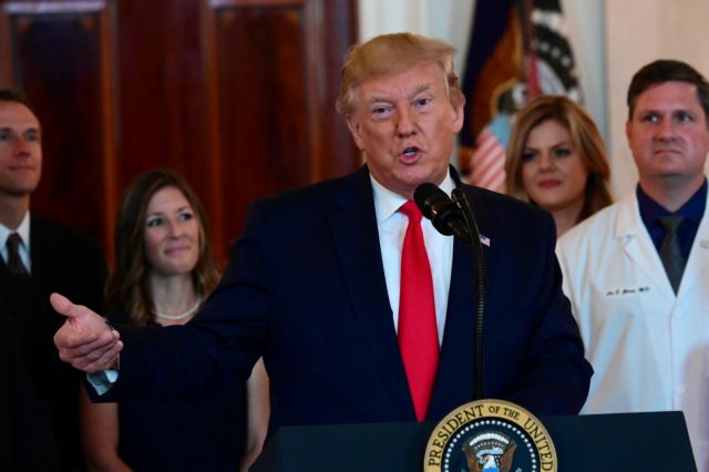 Ο Τραμπ απείλησε με αφανισμό το Ιράν