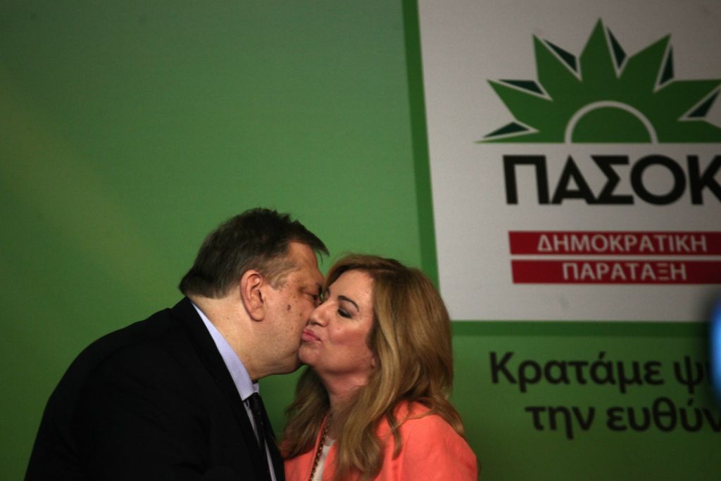 «Περαστικά Ευάγγελε»: Το sms της Φώφης στον Βενιζέλο