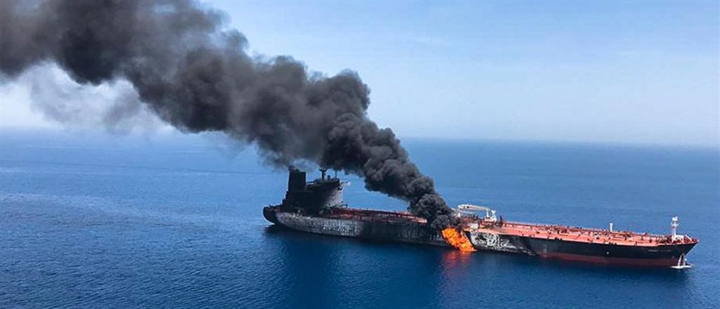 Οι πρώτες αντιδράσεις ΗΠΑ – Ιράν για την επίθεση στον Κόλπο του Ομάν