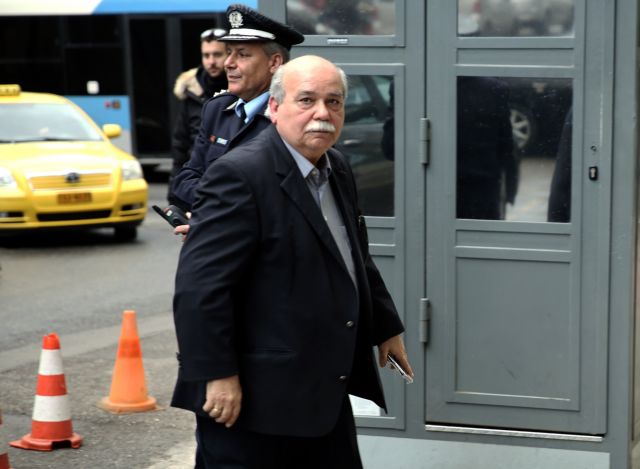 Βούτσης: Στη Βουλή δεν έγινε ούτε μία μονιμοποίηση