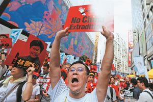 Αγνόησαν ένα εκατομμύριο διαδηλωτές