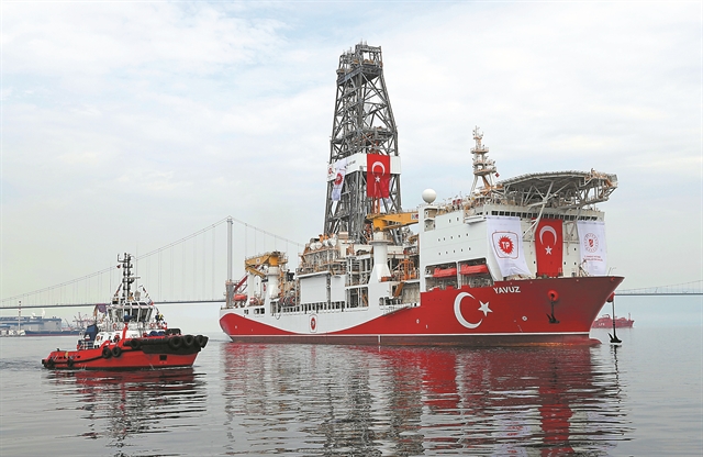 Οι Ολλανδοί κατεβαίνουν από το «Γιαβούζ»