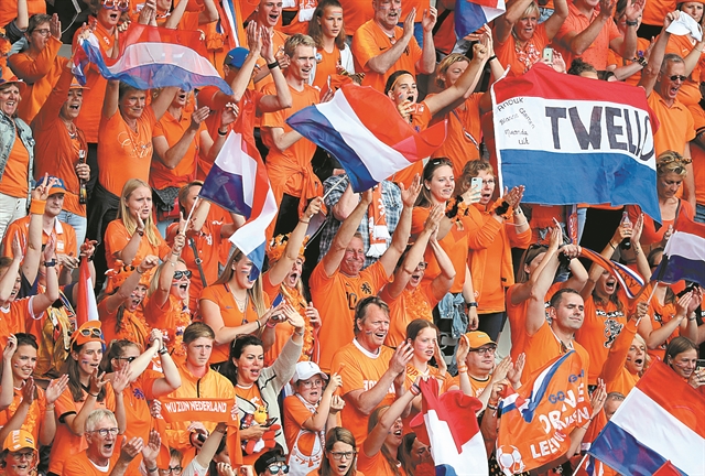 Τρέχουν να προλάβουν;