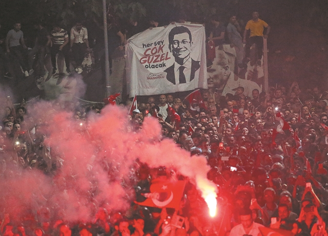 Πώς η Κωνσταντινούπολη αλλάζει το πολιτικό παιχνίδι στην Τουρκία