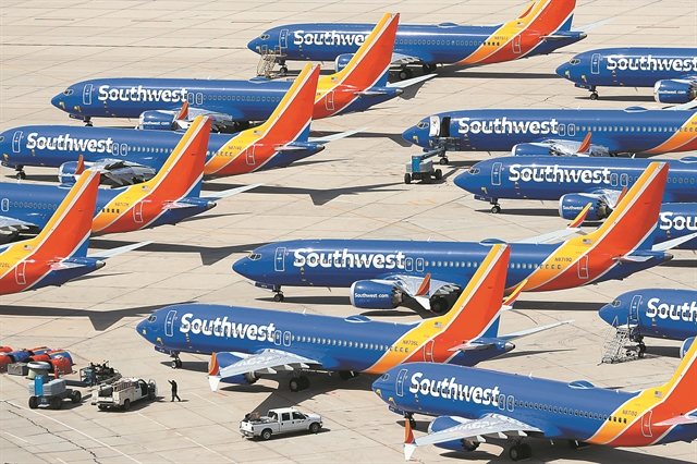 Χάνουν και το καλοκαίρι τα 737 Max της Boeing