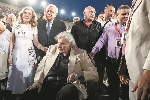 Το ελληνικό τραγούδι φώναξε «Αξιος εστί»