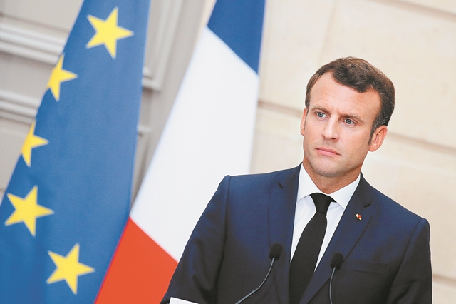 Επόμενος στόχος, να εμποδίσει τον Βέμπερ