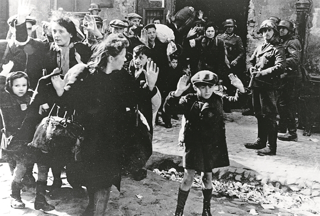 Ο πόλεμος των ιστορικών για το Μουσείο του Γκέτο της Βαρσοβίας