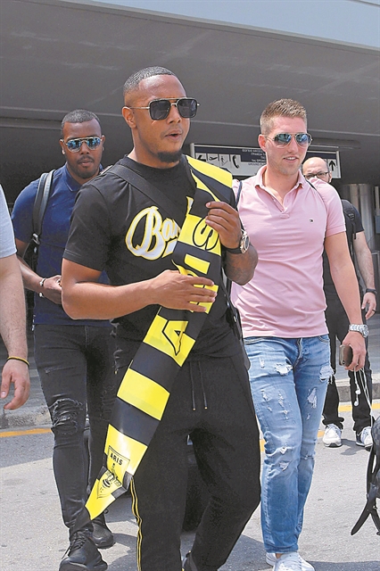 Μπαράζ αφίξεων στο «Βικελίδης»!