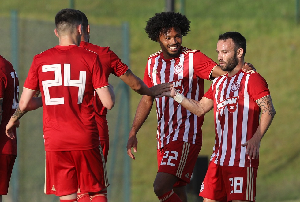 Το παρθενικό γκολ του Βαλμπουενά με την ερυθρόλευκη