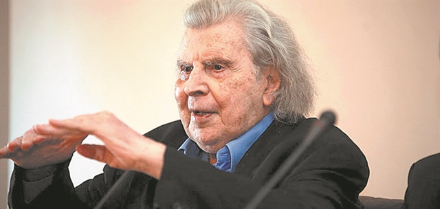 «Βάλτε την “Ελλάδα” στις ράγες της προόδου»