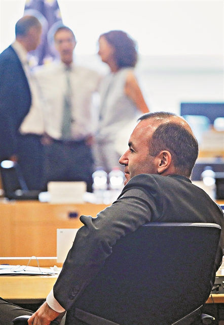 Ο μηχανικός που έκανε όλη του τη σταδιοδρομία στις Βρυξέλλες