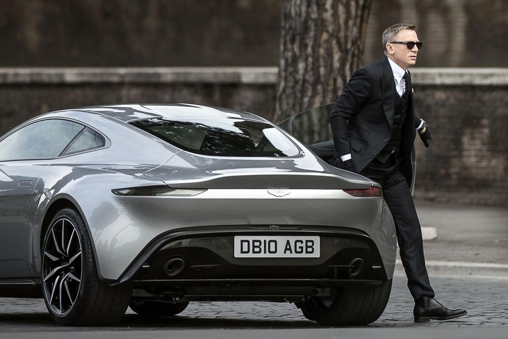 Με ηλεκτρική Aston Martin o Τζέιμς Μποντ