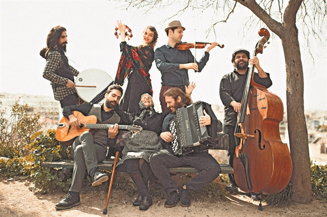 Παράδοση… υπό όρους