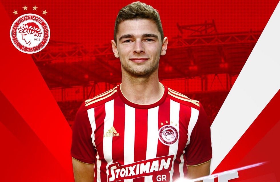 Επισήμως «ερυθρόλευκος» και ο Κάιπερς