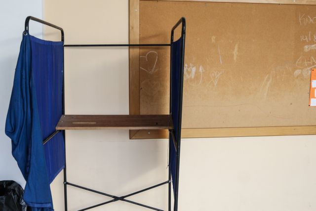 Ρεκόρ αποχής – Δύο στους τρεις ψηφοφόρους δεν προσήλθαν στις κάλπες