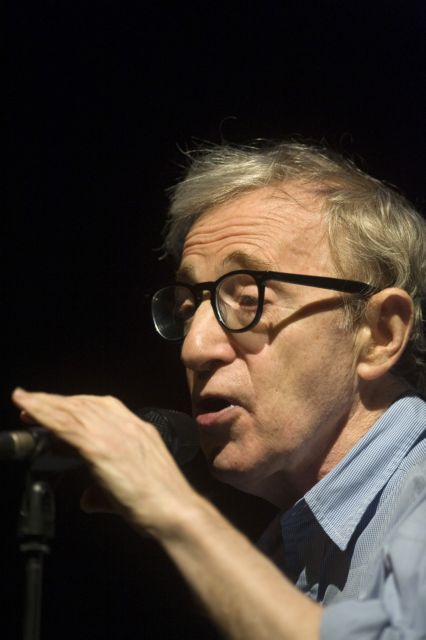 Ο Γούντι Άλεν θα γυρίσει ταινία με τον Κρίστοφ Βαλτς και την Τζίνα Γκέρσον