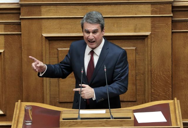 Λοβέρδος: Δεν υπάρχει «πλυντήριο» που να μην το βάλανε σε τροπολογία