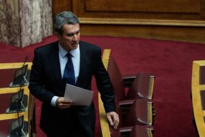 Λοβέρδος: Είναι έξω από το Σύνταγμα όσα κάνει η κυβέρνηση
