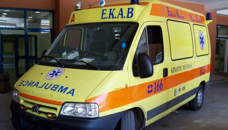 Καρδίτσα: Νεκρός οδηγός φορτηγού από πτώση σε χαράδρα | tanea.gr