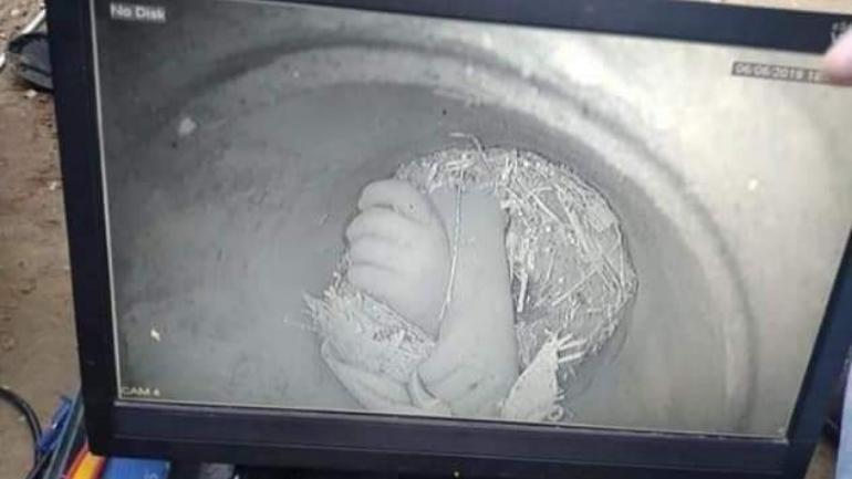 Ινδία: Νεκρό ανασύρθηκε δίχρονο αγοράκι που είχε πέσει σε πηγάδι