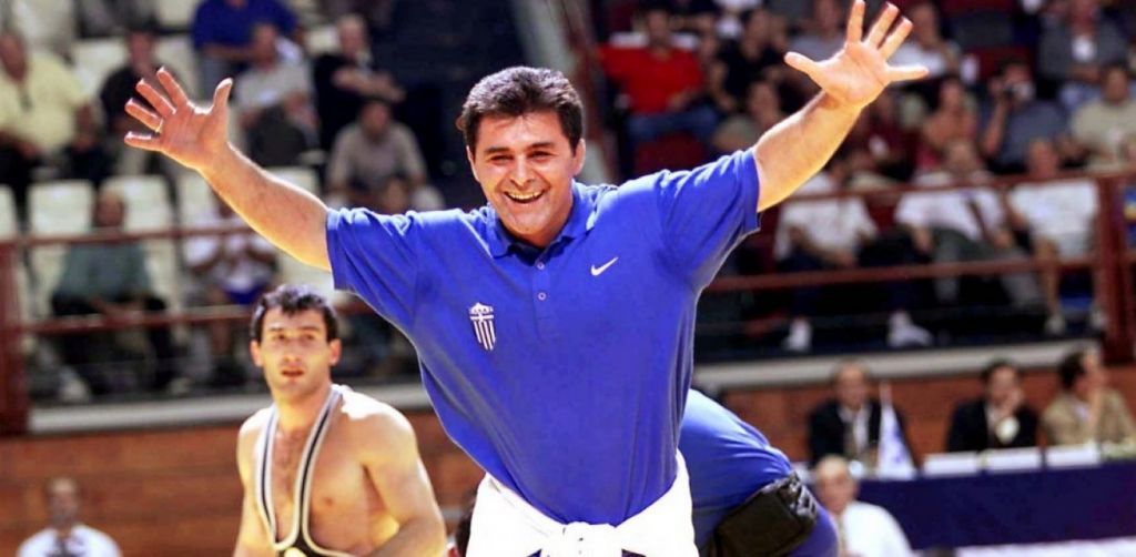 Μπάμπης Χολίδης: Η λαμπρή ιστορία του κορυφαίου παλαιστή