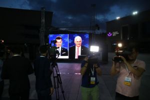 Ένταση και φραστικά πυρά στο ντιμπέιτ Γιλντιρίμ – Ιμάμογλου