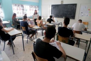 Πανελλαδικές: Στην τελική ευθεία οι υποψήφιοι