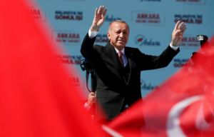 Ο Ερντογάν μοιράζει τους υδρογονάνθρακες απειλώντας Ελλάδα και Κύπρο