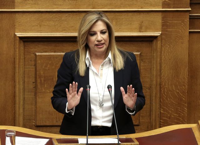 Gennimata: Mitsotakis slams Mitsotakis for ‘blackmailing’ voters to get strong mandate
