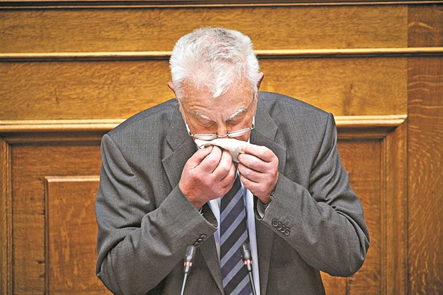 Η «φούσκα» των σκανδάλων