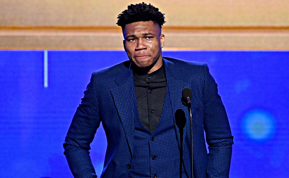 Η συγκλονιστική ομιλία του Γιάννη Αντετοκούνμπο: «Ευχαριστώ την Ελλάδα»