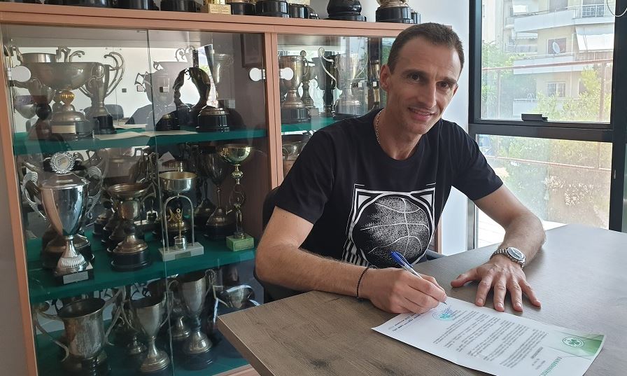 Παναθηναϊκός : Συνεχίζει με Καντζιλιέρη στον πάγκο η ομάδα μπάσκετ γυναικών