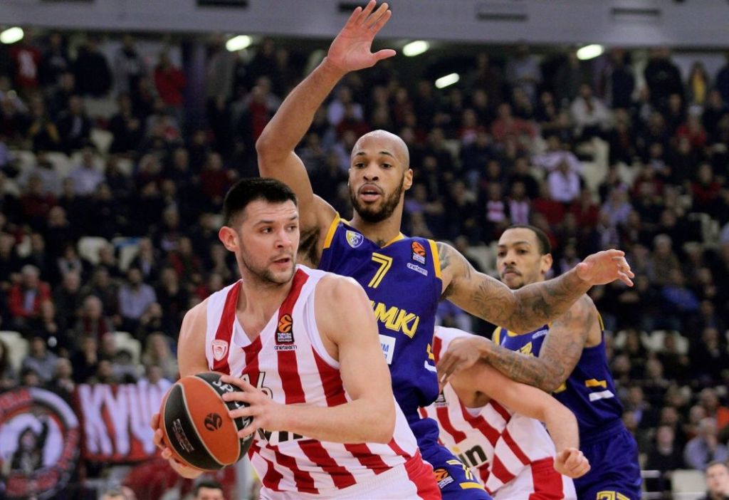 «Ο Σταυρόπουλος μπορεί να φέρει Παπανικολάου στην Αρμάνι Μιλάνο»