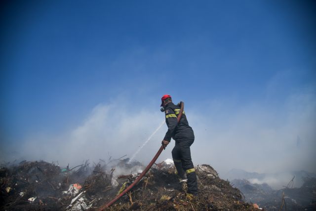 Υπό έλεγχο τέθηκε η πυρκαγιά στο Νεράκι Λαυρίου