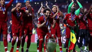 Το πάρτι στα αποδυτήρια της Λίβερπουλ