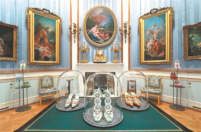 Οχι άλλα ψηλά τακούνια