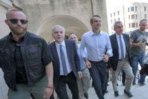 Μητσοτάκης: Οι Ελληνες αναζητούν να διεκδικήσουν το μέλλον τους