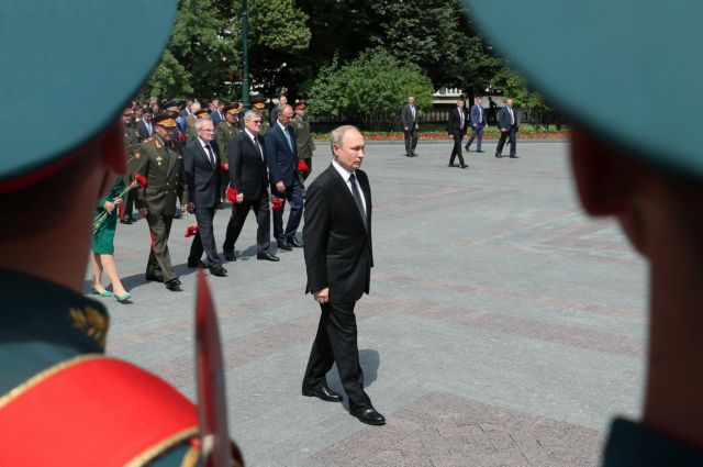 Ρωσία: Μπλόκο ως το 2020 στις εισαγωγές τροφίμων από την ΕΕ