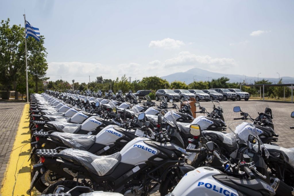 Η Ελληνική Αστυνομία ανανεώνεται με 107 μοτοσικλέτες και 6 αυτοκίνητα