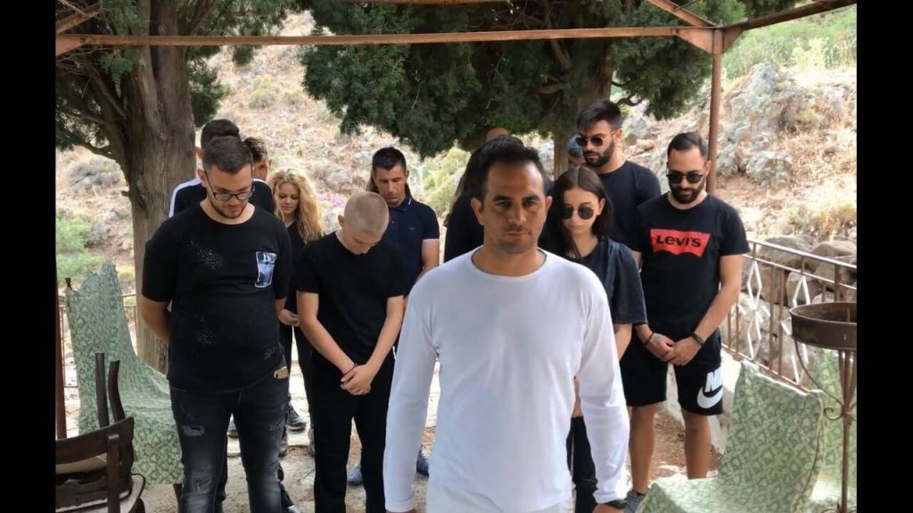 Συγκλονιστικό βίντεο για τα τροχαία: «Έχεις πάει σε κηδεία 20χρονου;»