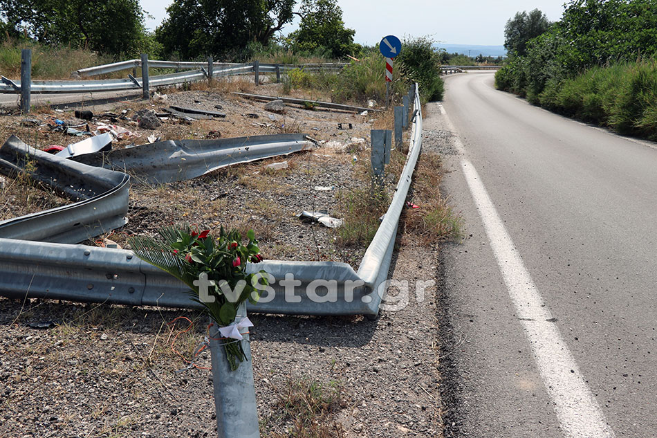Μάχη να κρατηθεί στη ζωή για την 15χρονη που έχασε τον αδερφό της σε τροχαίο