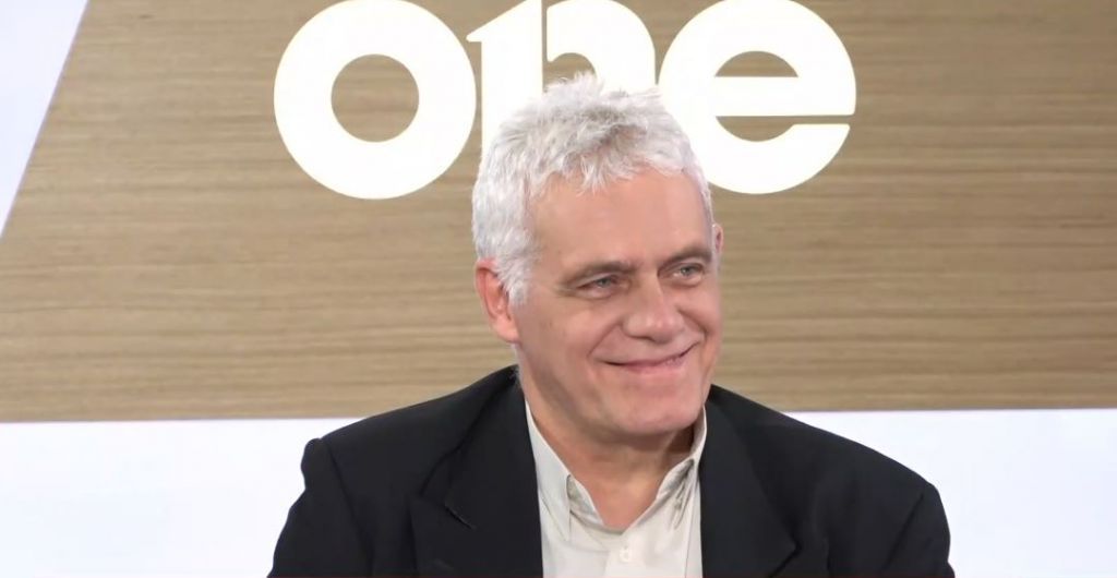 Γ. Τσιρώνης στο One Channel: Ποιος είναι εκείνος ο νταής που θα μας πει πότε θα λειτουργεί η Βουλή;